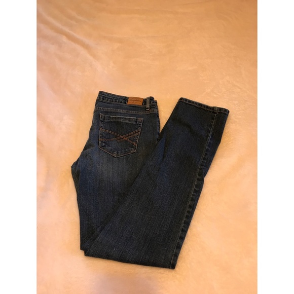 Aeropostale Ladies Jeans - Picture 2 of 2